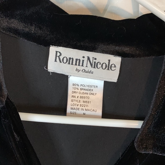 Box Carmen Marc Valvo M - Picture 11 of 16